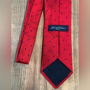 Brooks Brothers Collegiate Quiet Luxury Bold Festive Classic Tie